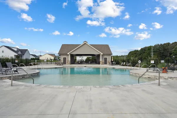 $649,900 | 60 Lake Life Court, Winchester, TN 37398