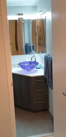 $2,350 | 1498 Jefferson Avenue, Unit 303, Miami Beach, FL 33139