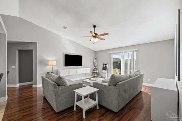 $1,875 | 817 Binnacle Place, Pensacola, FL 32507