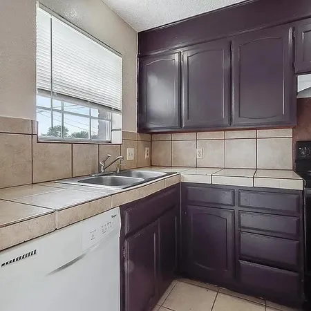 $1,300 | 7504 Chapin Road, Unit B, Fort Worth, TX 76116