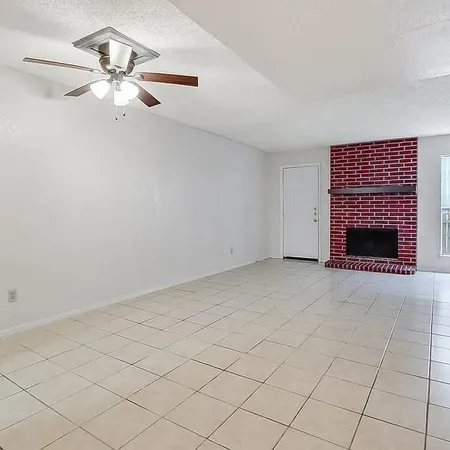 $1,300 | 7504 Chapin Road, Unit B, Fort Worth, TX 76116