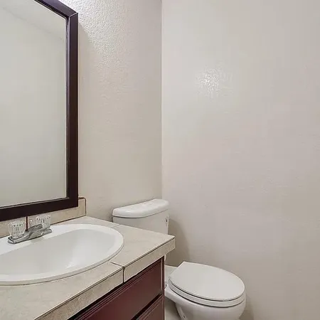 $1,300 | 7504 Chapin Road, Unit B, Fort Worth, TX 76116