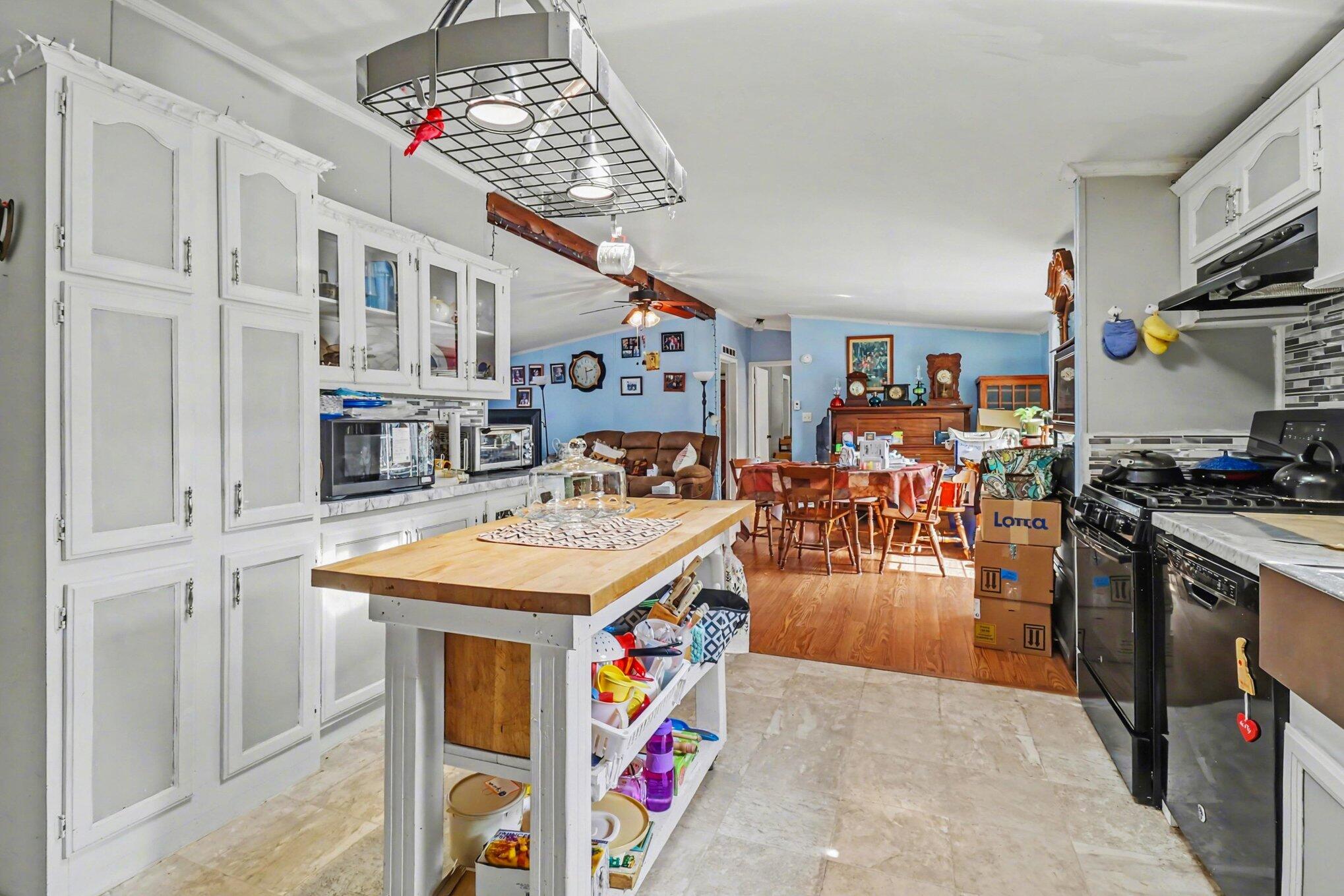 1359 West Arthur Road New Era, MI 49446 - Photo 14 of 28 023_file_4367