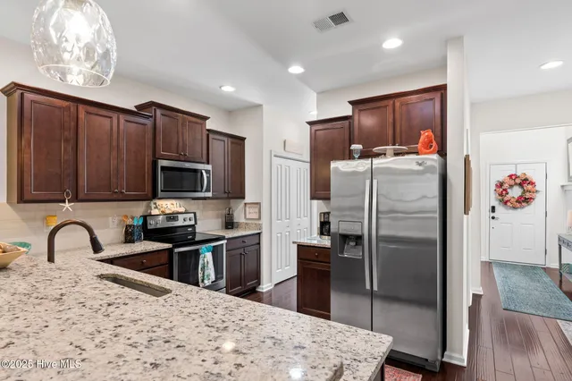 $329,000 | 312 Bulkhead Bend, Calabash, NC 28467