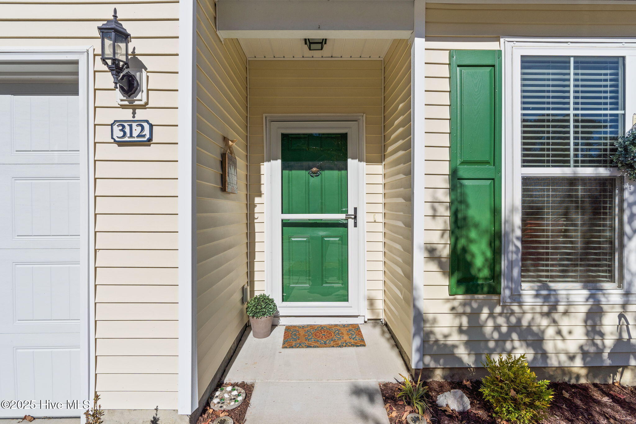 312 Bulkhead Bend Calabash, NC 28467 - Photo 4 of 53 Front Door