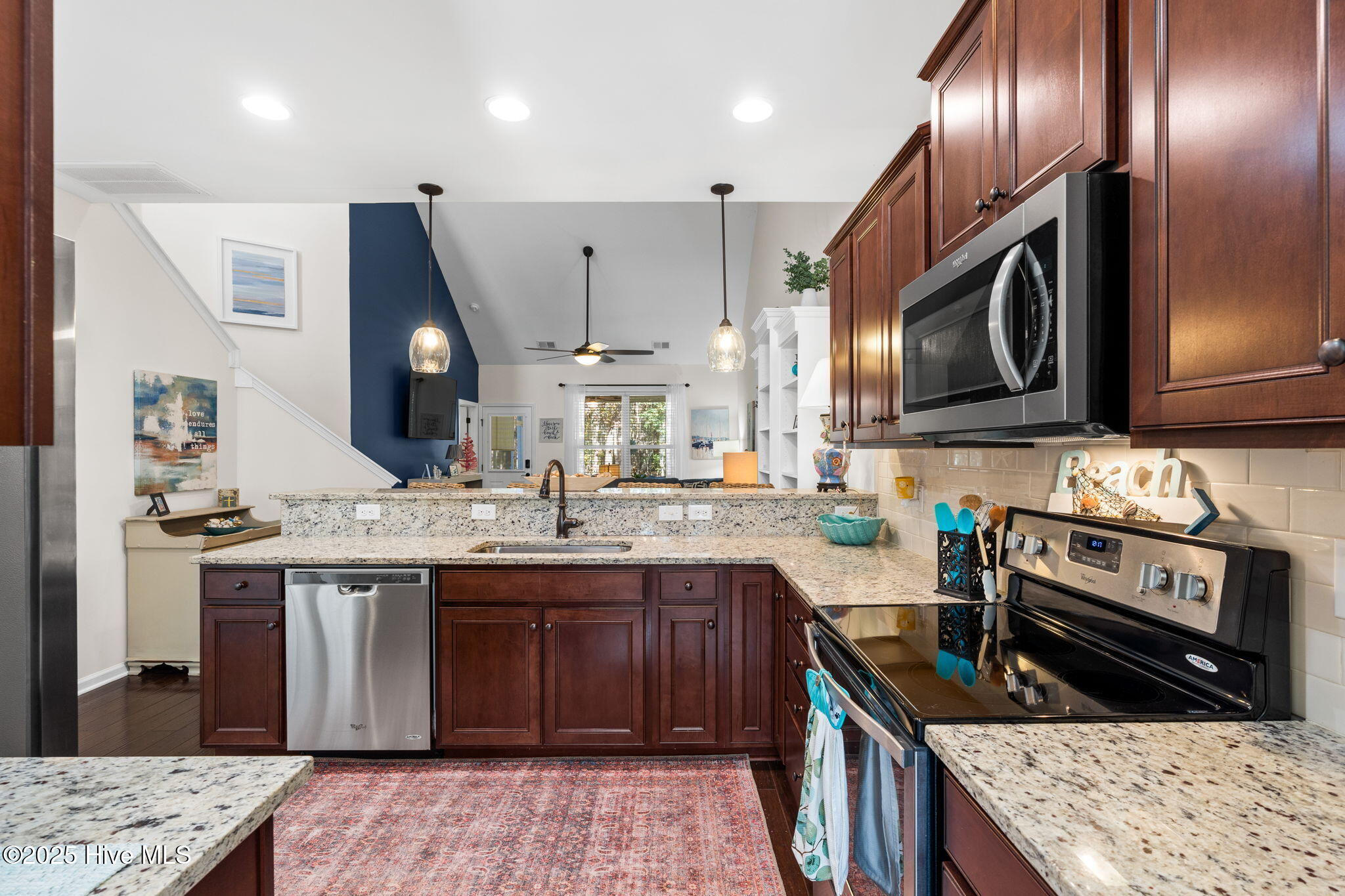 312 Bulkhead Bend Calabash, NC 28467 - Photo 9 of 53 Kitchen