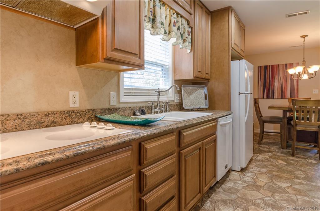 16033 Samoa Court, Unit 33 Tega Cay, SC 29708 - Photo 14 of 48
