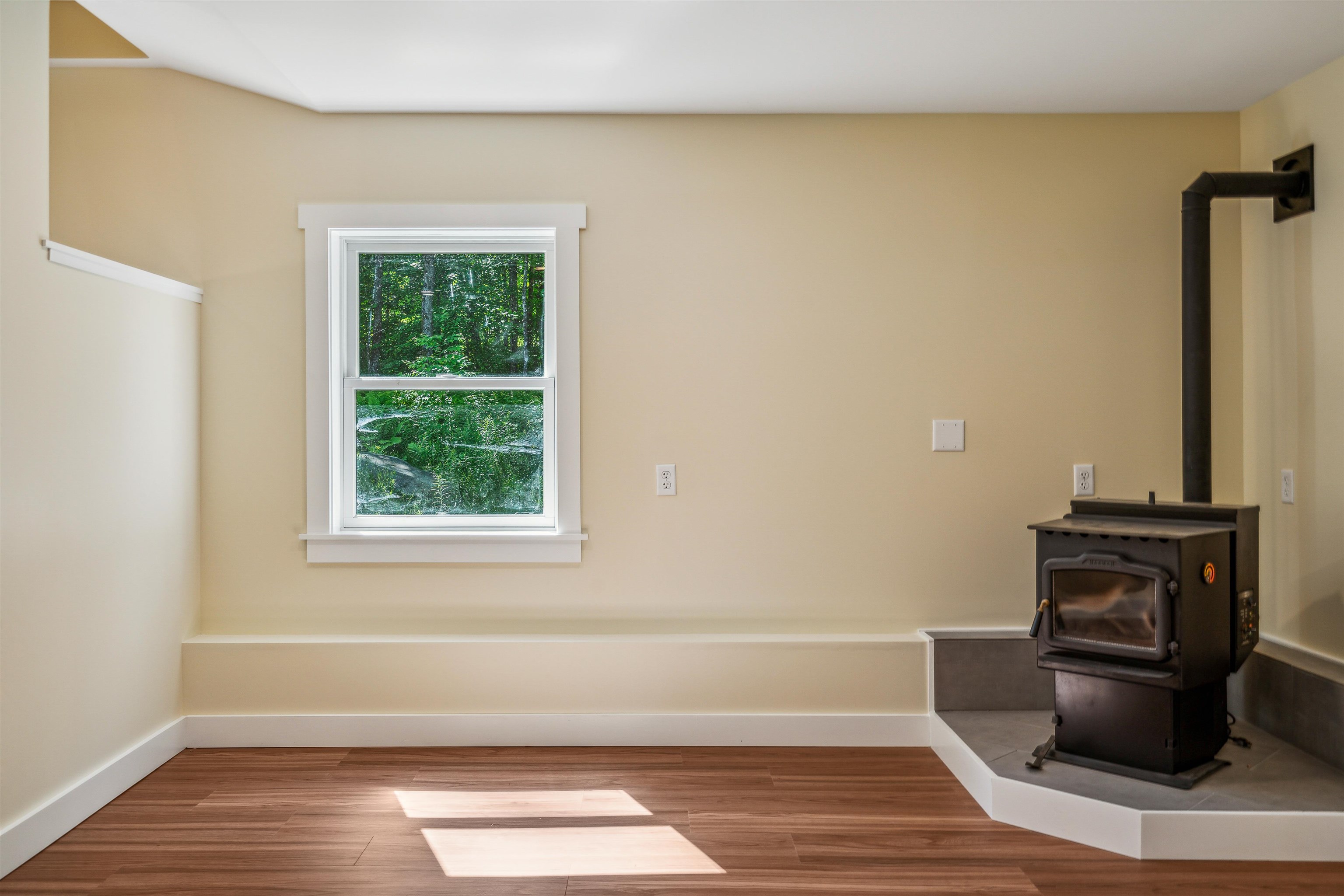 272 Bicknell Hill Road Tunbridge, VT 05077 - Photo 6 of 33