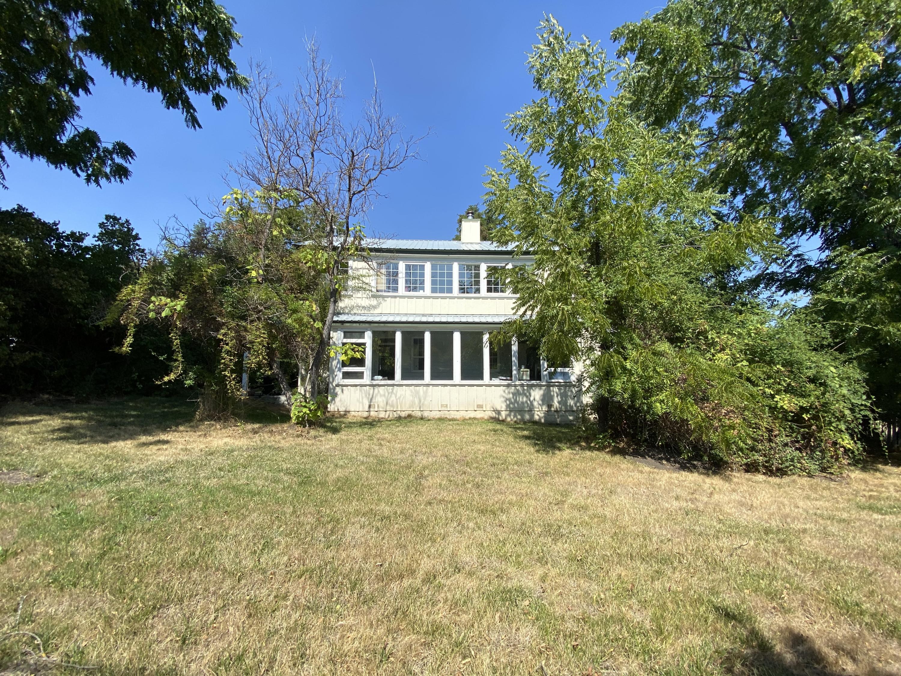 930 Lewiston Road Lewiston, CA 96052 - Photo 1 of 1 Gallery Image 1