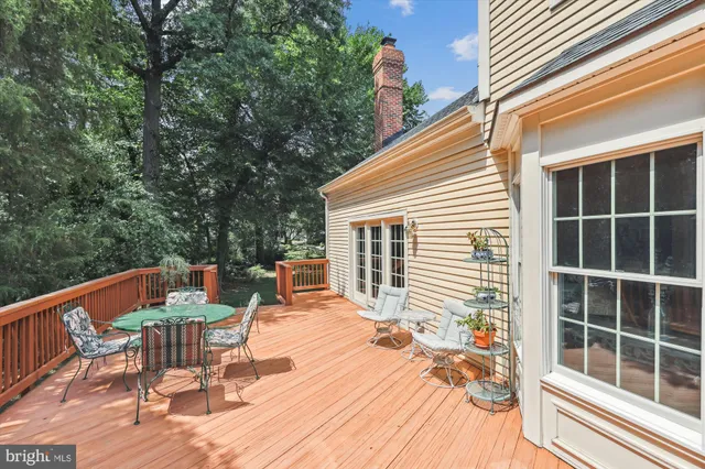 a house view with a sitting space