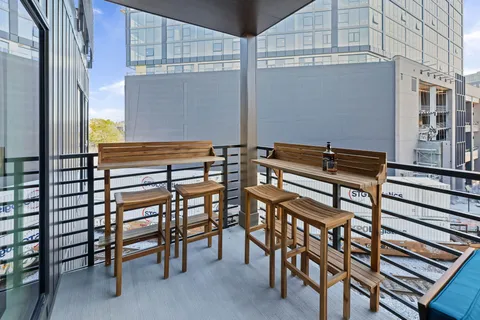 $629,000 | 635 7th Avenue South, Unit 517, Nashville, TN 37203