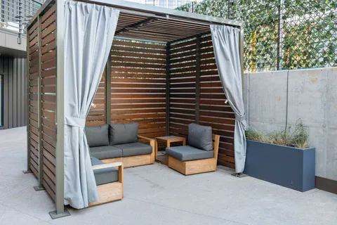 $629,000 | 635 7th Avenue South, Unit 517, Nashville, TN 37203