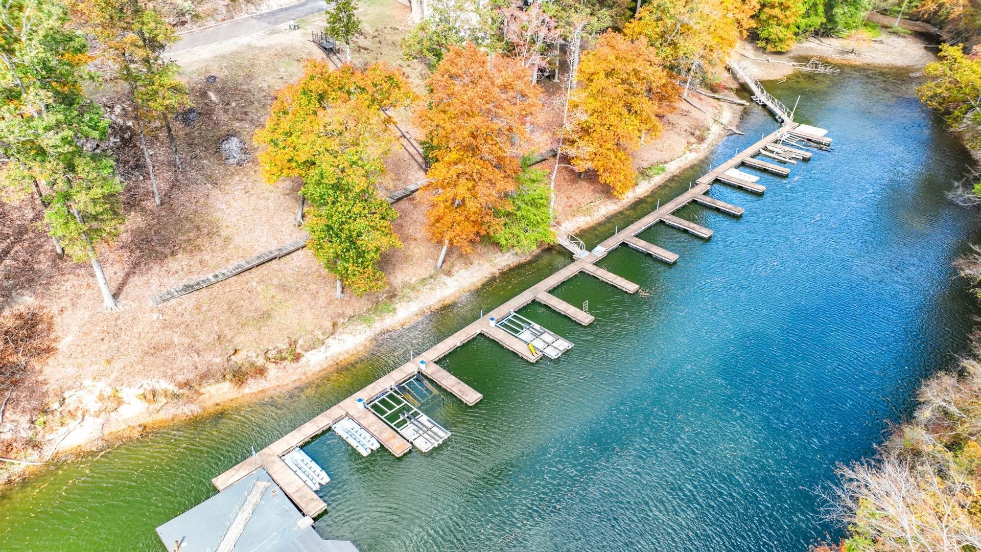 12 Breeze Point Savannah, TN 38372 - Photo 2 of 15 a view of an ocean