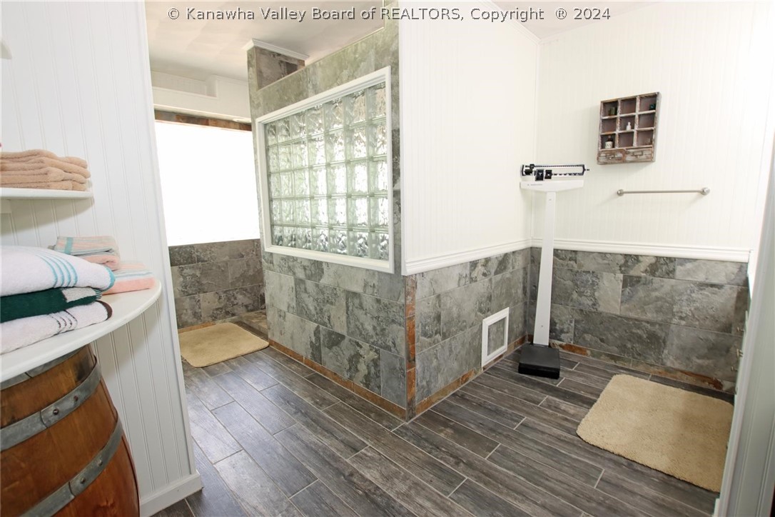 22222 Winfield Road Fraziers Bottom, WV 25082 - Photo 36 of 50 Gallery Image 36