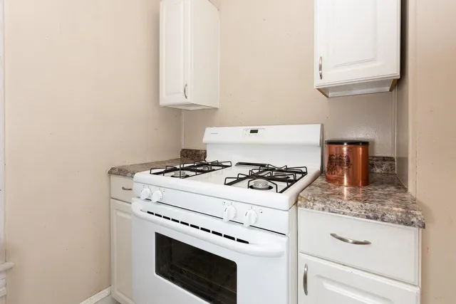 $225,000 | 317 West 12th Street, Waynesboro, VA 22980