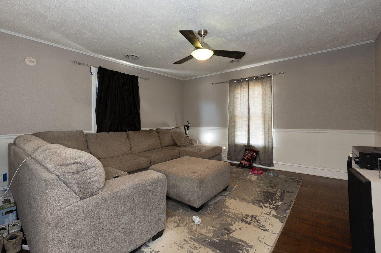 317 West 12th Street Waynesboro, VA 22980 - Photo 24 of 38