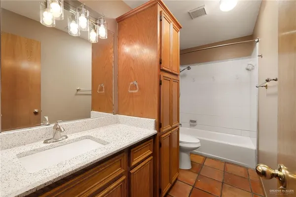$2,600 | 1606 Terrace Drive, Mission, TX 78572