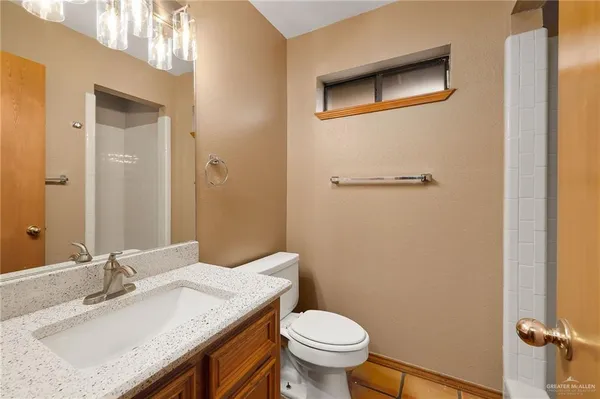 $2,600 | 1606 Terrace Drive, Mission, TX 78572