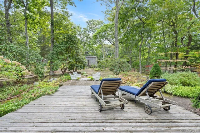 a view of a lounge chair on the terrace