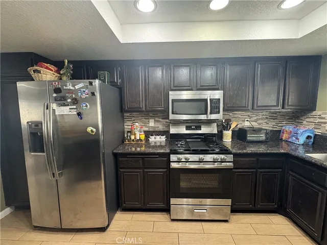 $610,000 | 3072 Lynwood Drive, Highland, CA 92346