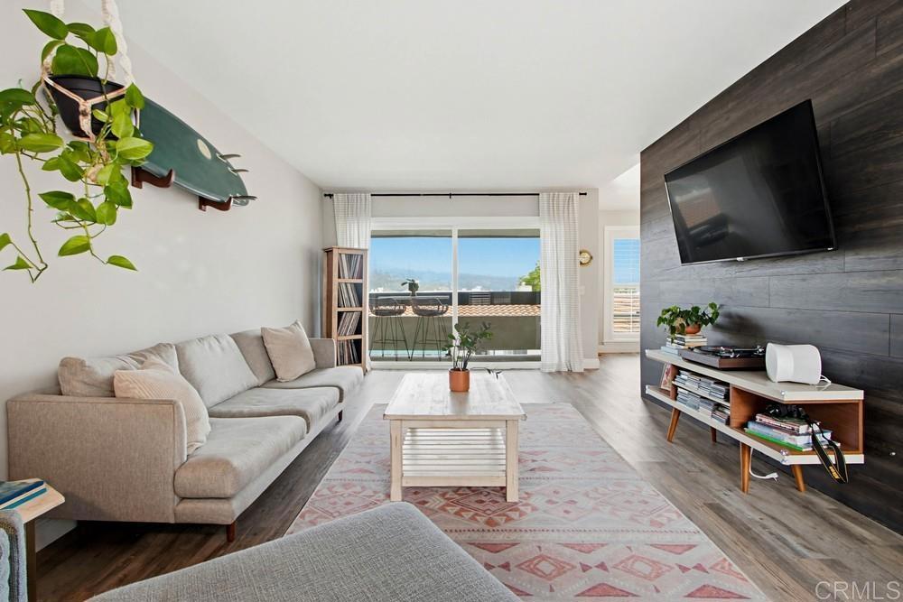 2306 Altisma Way, Unit 215 Carlsbad, CA 92009 - Photo 2 of 27