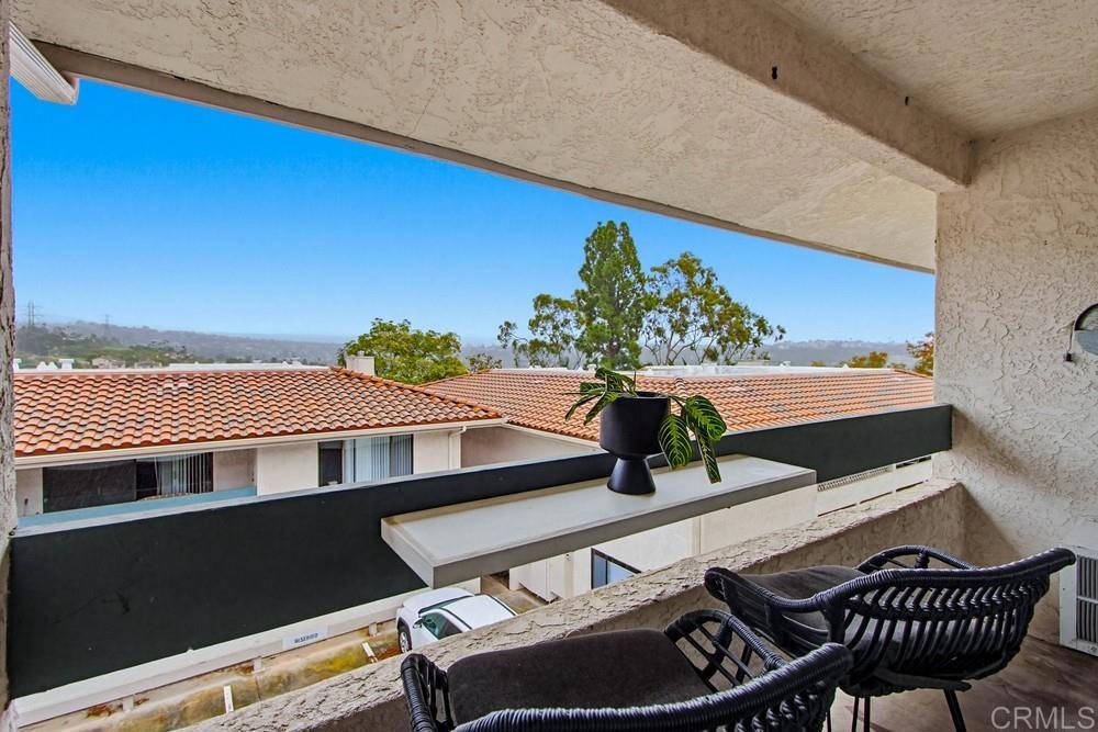 2306 Altisma Way, Unit 215 Carlsbad, CA 92009 - Photo 23 of 27