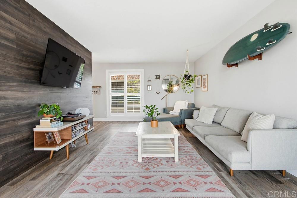 2306 Altisma Way, Unit 215 Carlsbad, CA 92009 - Photo 5 of 27