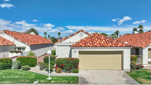 $2,800 | 77576 Calle Las Brisas North, Palm Desert, CA 92211