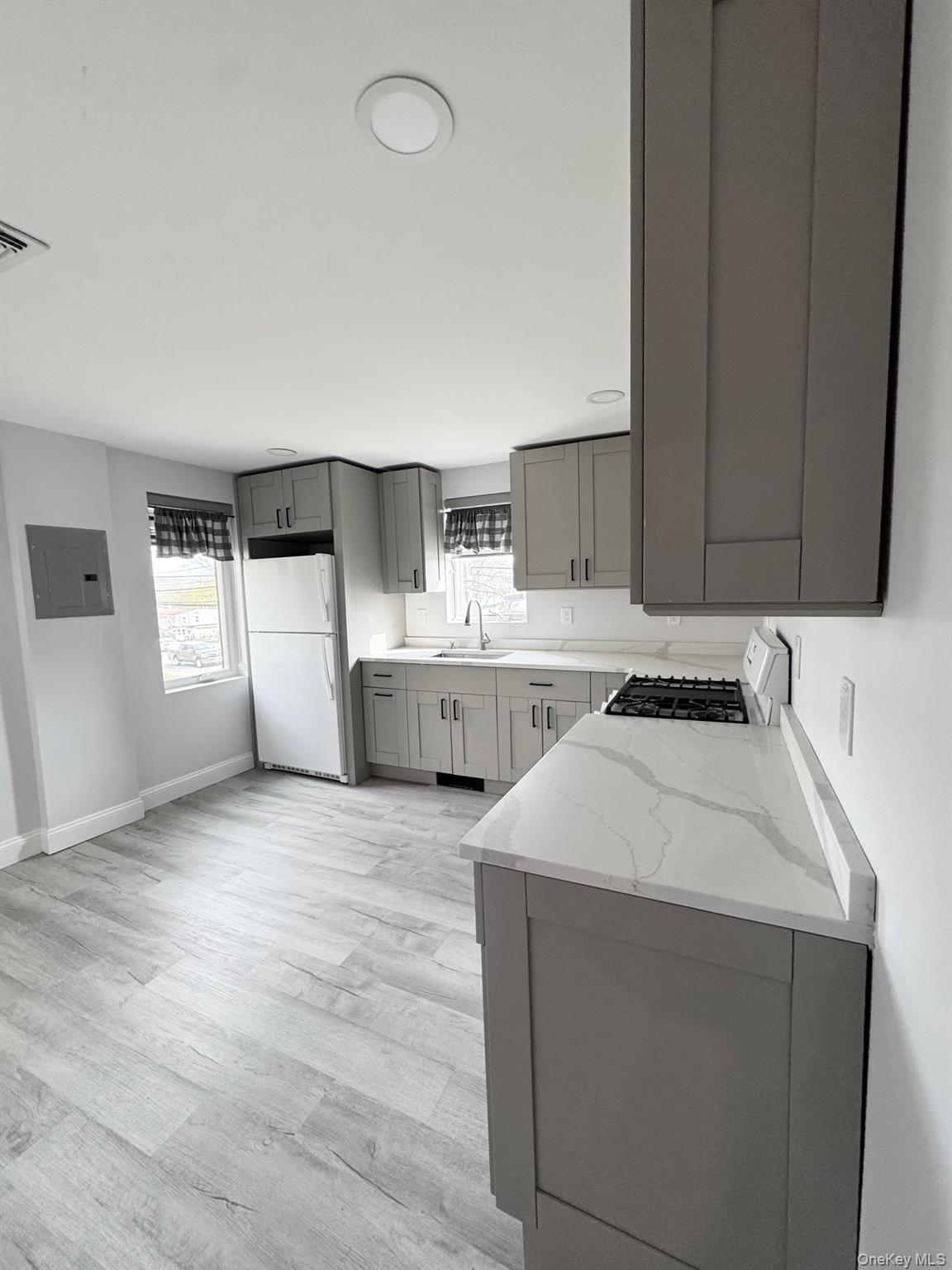 221 Rte 9W Haverstraw, NY 10927 - Photo 3 of 18