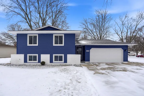 $370,500 | 16570 Galaxie Way, Rosemount, MN 55068