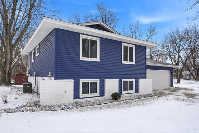 $350,000 | 16570 Galaxie Way, Rosemount, MN 55068