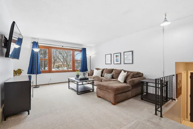 $350,000 | 16570 Galaxie Way, Rosemount, MN 55068