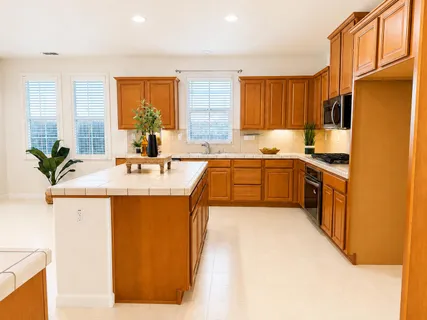 $649,900 | 5300 Kungsting Way, Elk Grove, CA 95757