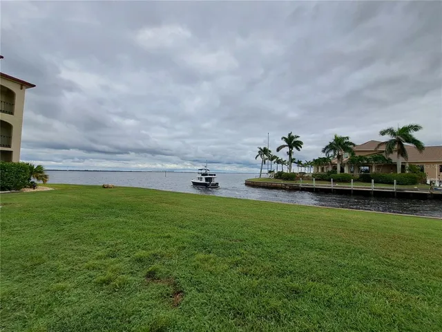 $3,000 | 1 Colony Point Drive, Unit A5, Punta Gorda, FL 33950