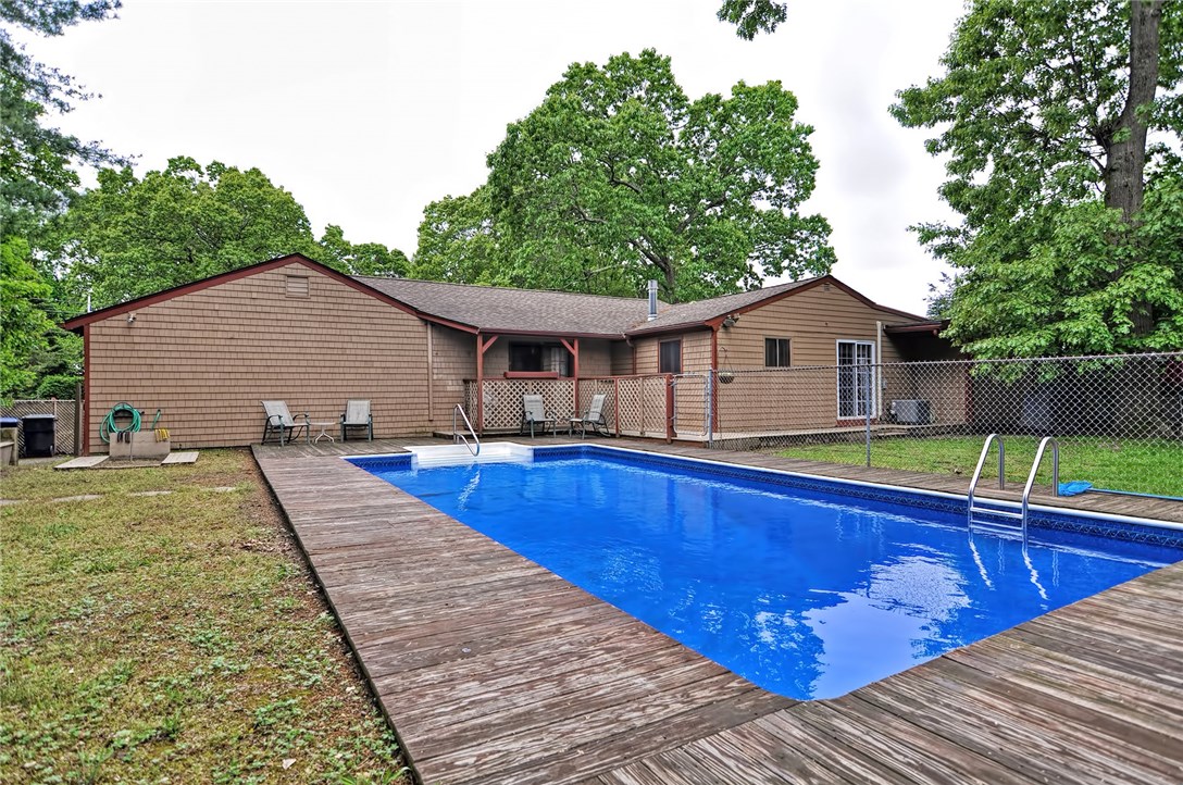 95 Davidson Road Warwick, RI 02886 - Photo 31 of 39 Gallery Image 31