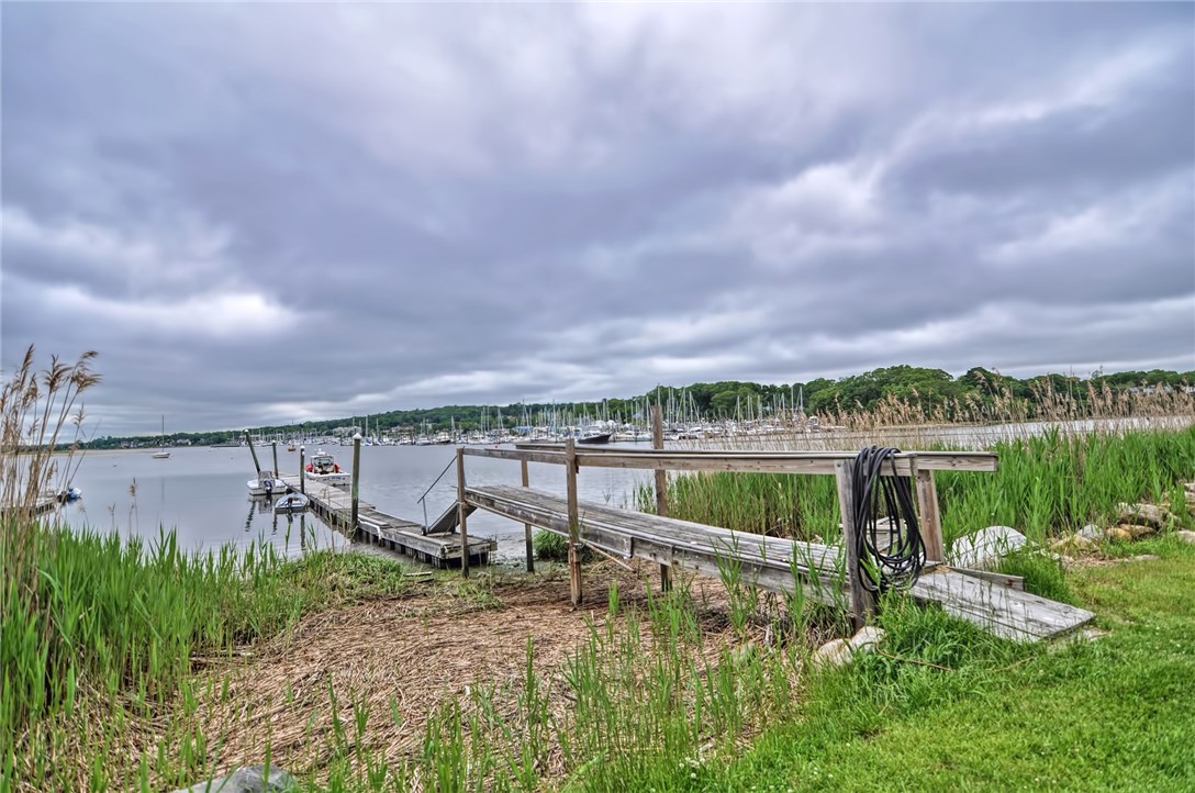 95 Davidson Road Warwick, RI 02886 - Photo 37 of 39 Gallery Image 37