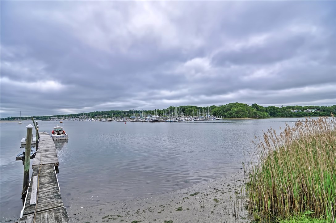 95 Davidson Road Warwick, RI 02886 - Photo 38 of 39 Gallery Image 38