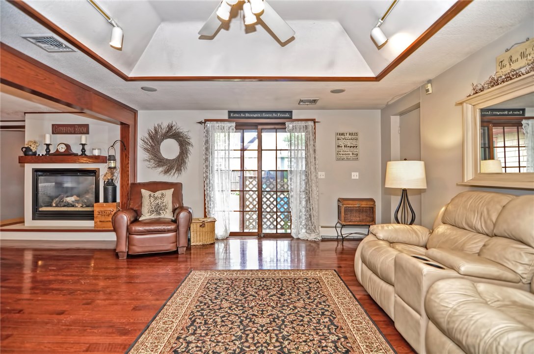 95 Davidson Road Warwick, RI 02886 - Photo 7 of 39 Gallery Image 7