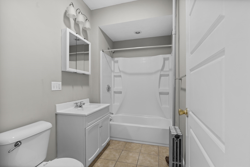 35 Harbor View Street, Unit 2 Boston, MA 02125 - Photo 17 of 28