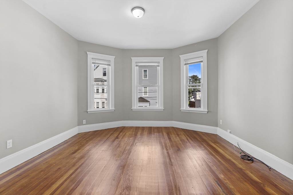 35 Harbor View Street, Unit 2 Boston, MA 02125 - Photo 10 of 28