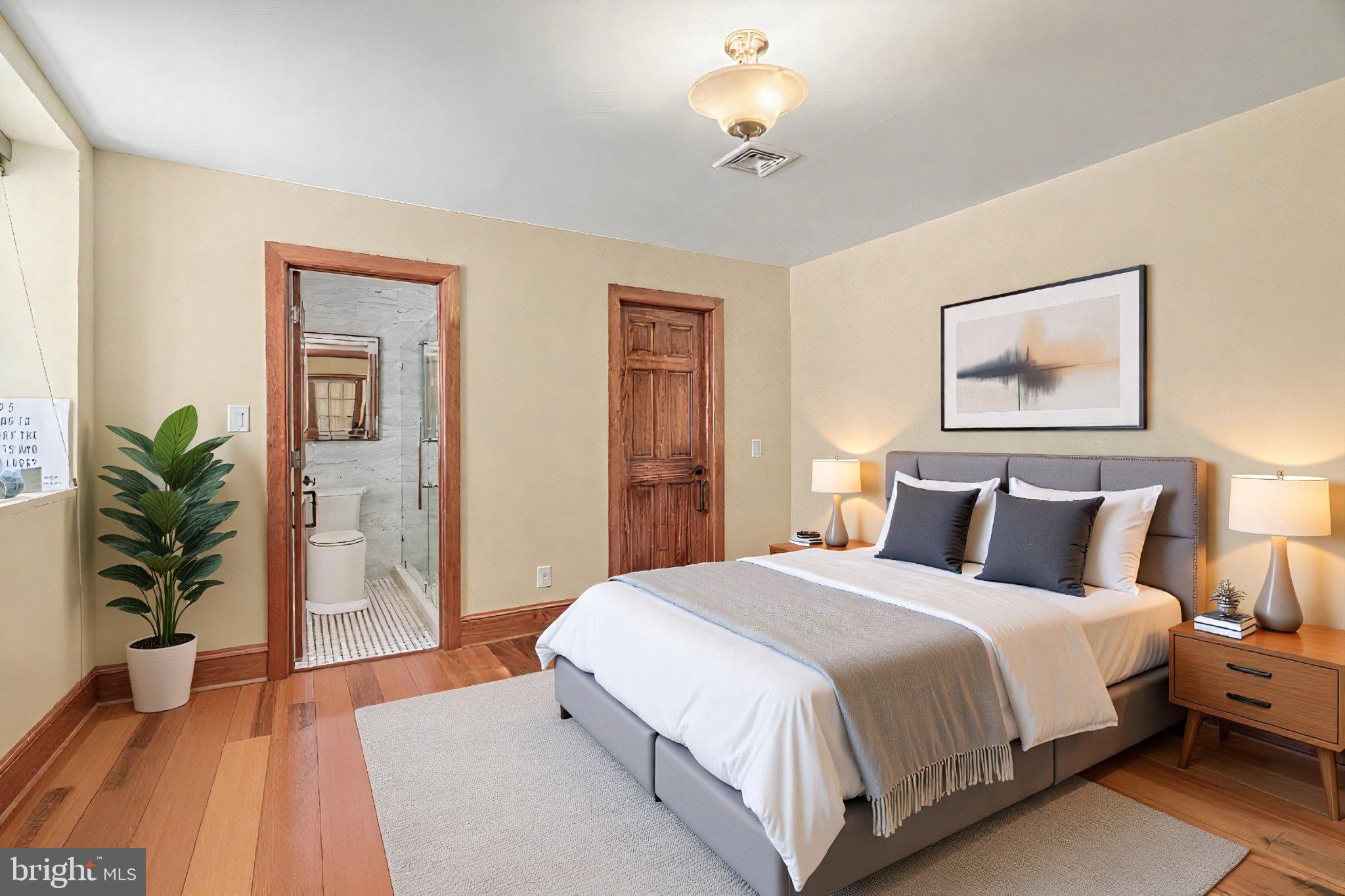 802 Locust Street, Unit 201 Philadelphia, PA 19107 - Photo 19 of 53 2nd floor guest bedroom with ensuite