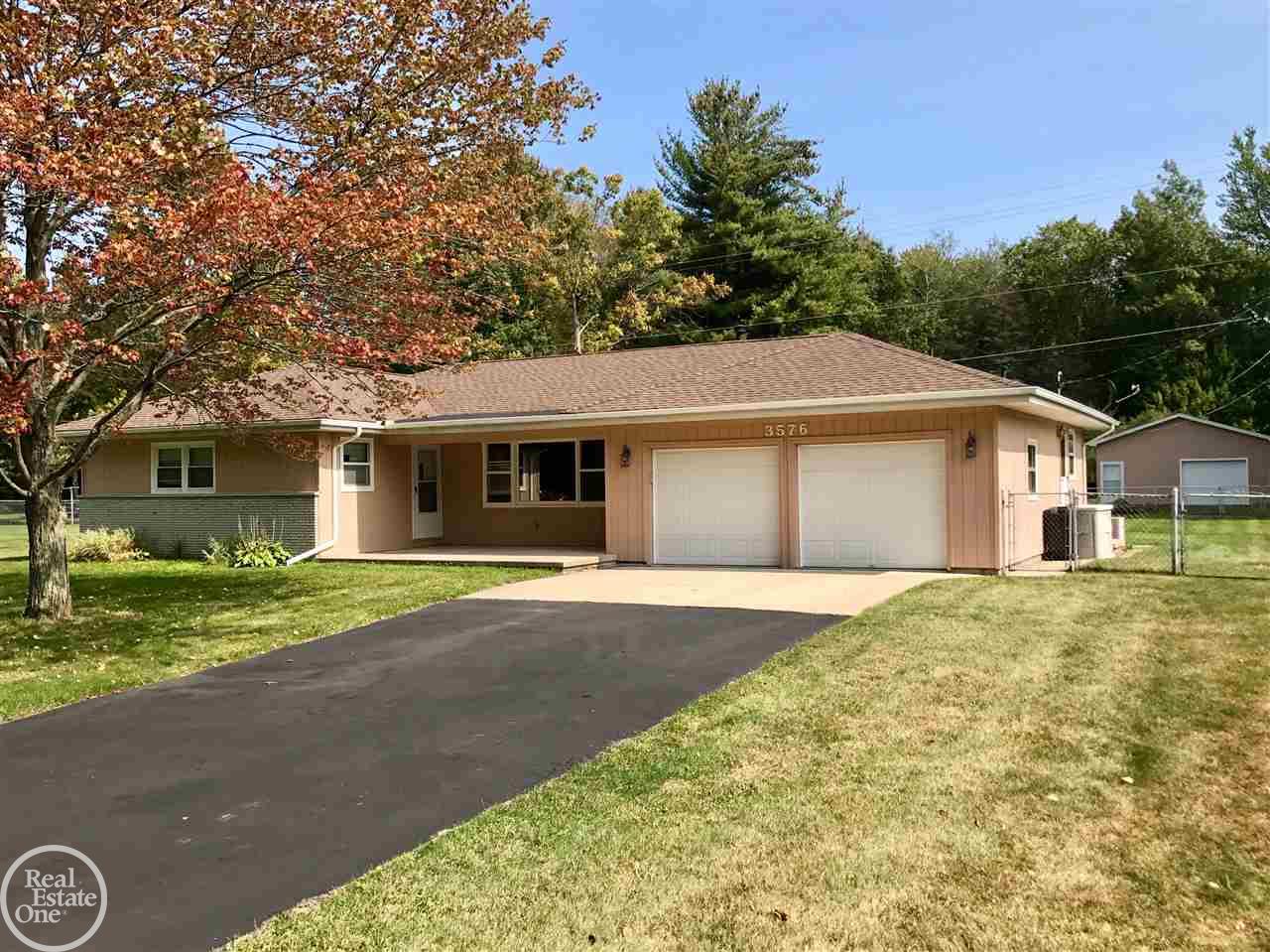 3576 Angus Road Fort Gratiot, MI 48059 - Photo 1 of 47 31328921.JPG