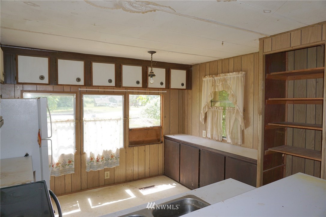25747 Minkler Road Sedro-Woolley, WA 98284 - Photo 14 of 21 Gallery Image 14