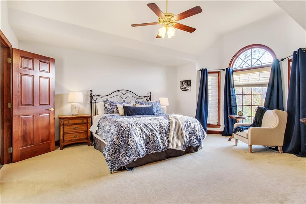 251 Saunders Station Road Trafford, PA 15085 - Photo 11 of 25 Gallery Image 11