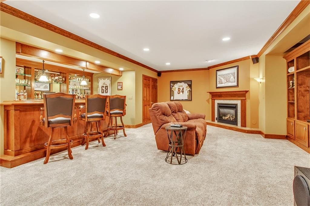 251 Saunders Station Road Trafford, PA 15085 - Photo 18 of 25 Gallery Image 18