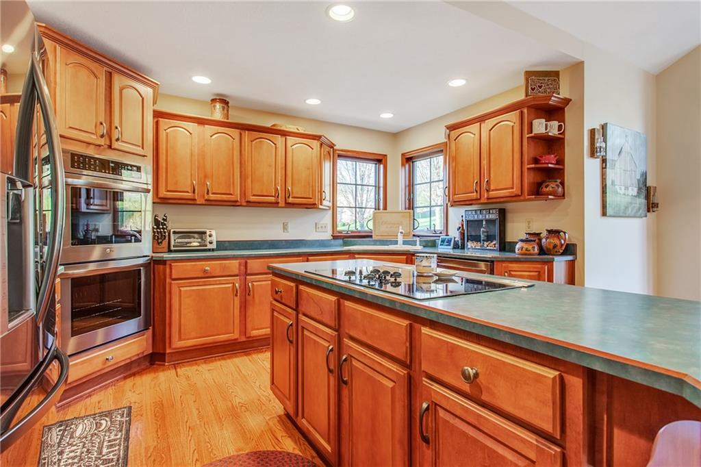 251 Saunders Station Road Trafford, PA 15085 - Photo 7 of 25 Gallery Image 7