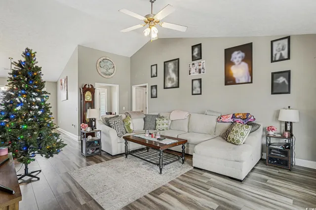 $304,900 | 970 Eaglet Circle, Conway, SC 29527