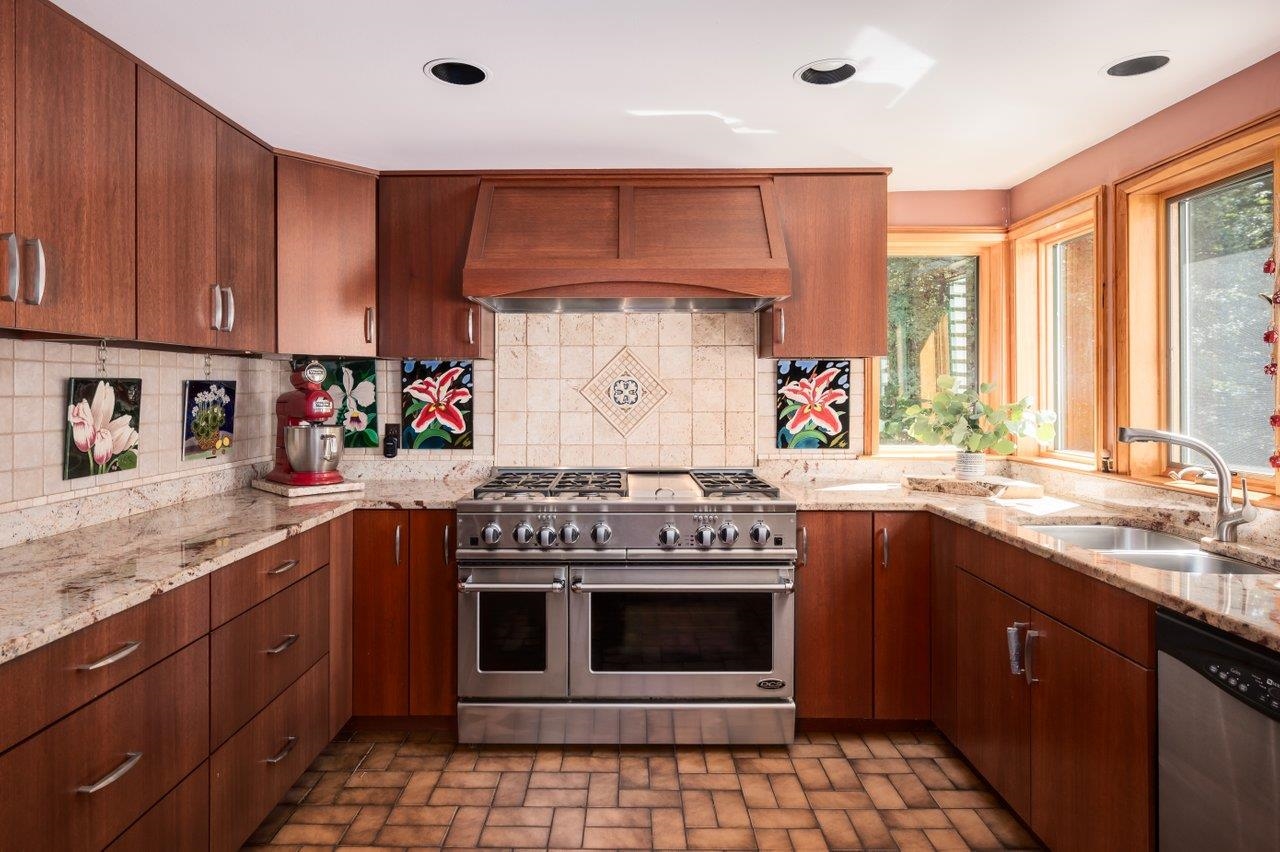 3 Cushing Road Newmarket, NH 03857 - Photo 13 of 38