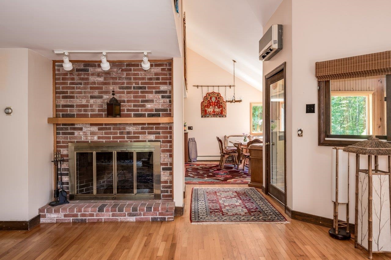 3 Cushing Road Newmarket, NH 03857 - Photo 3 of 38