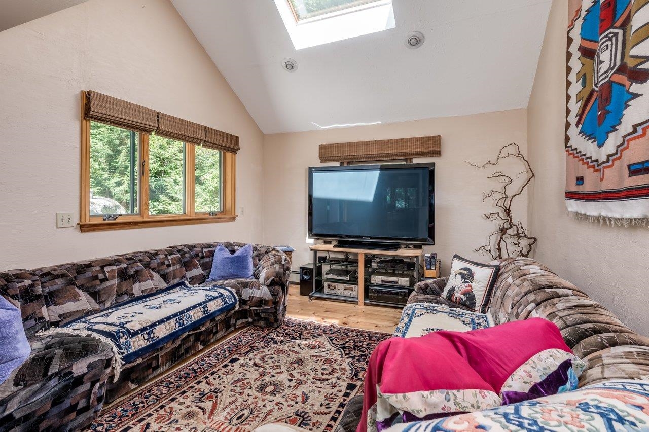 3 Cushing Road Newmarket, NH 03857 - Photo 6 of 38